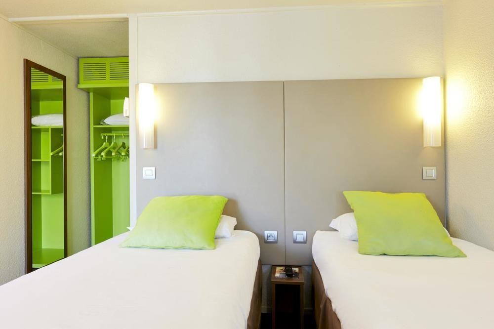 Hotel Campanile Auxerre - Monéteau Zewnętrze zdjęcie