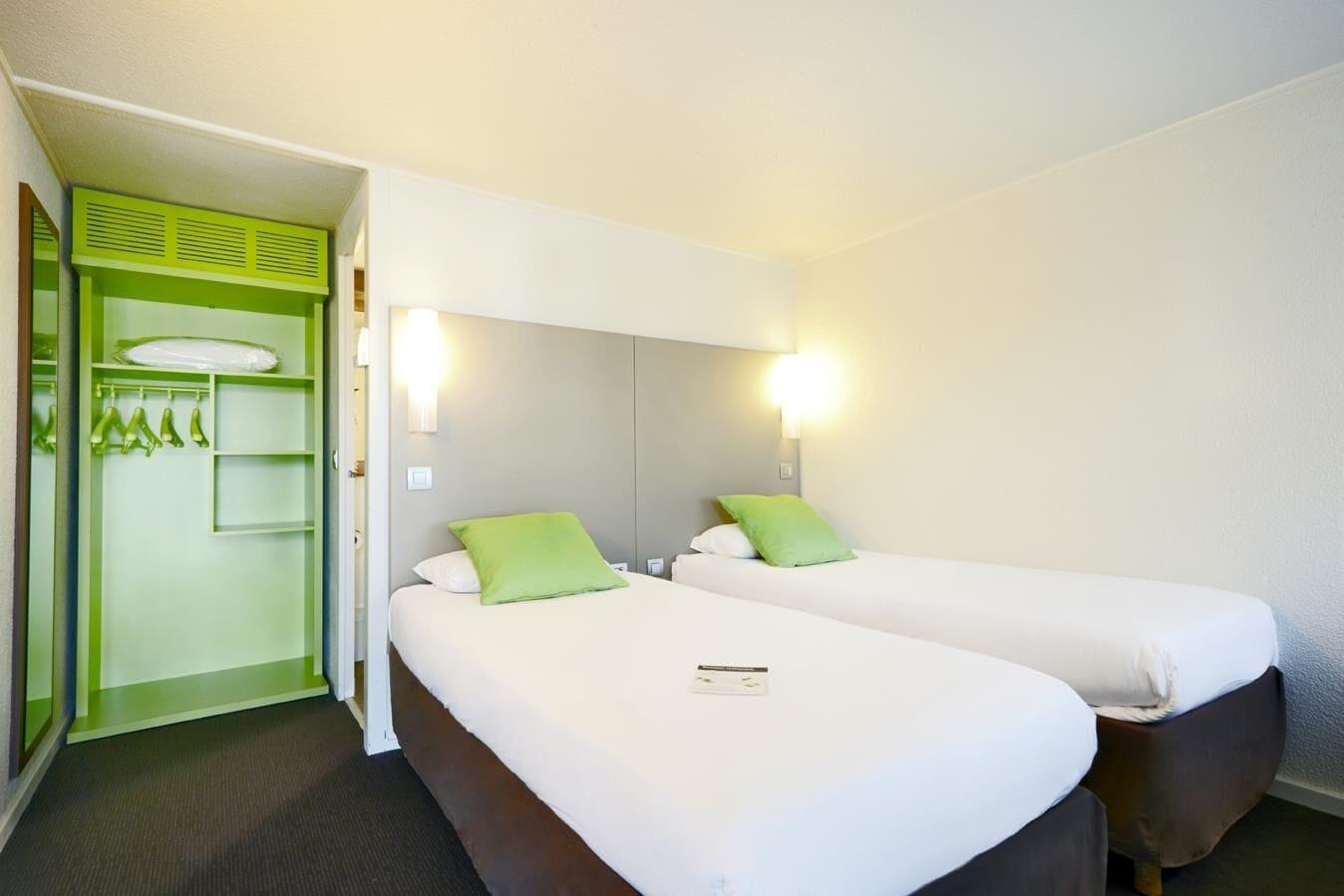 Hotel Campanile Auxerre - Monéteau Zewnętrze zdjęcie