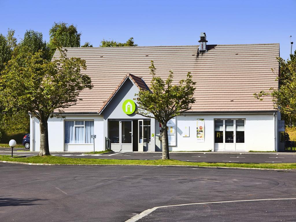 Hotel Campanile Auxerre - Monéteau Zewnętrze zdjęcie